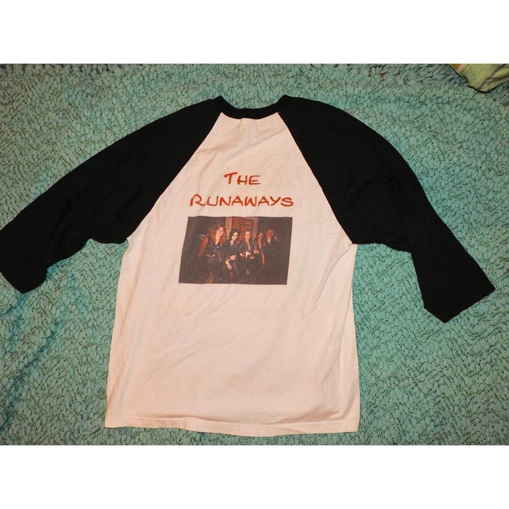 80s-90s VINTAGE THE RUNAWAYS JOAN JETT RAGLAN BASEBALL BAND TEE CONCERT TEE M